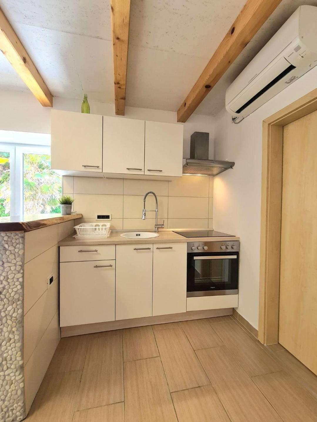 Apartments Sveti Ivan Mošćenička Draga الغرفة الصورة